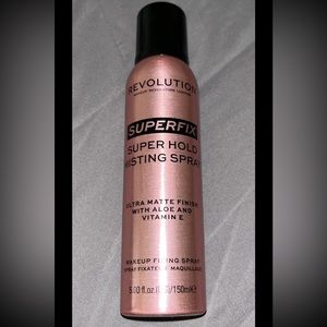 Makeup Revolution Superfix Super Hold Misting Spray